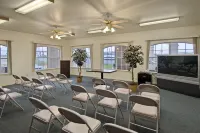 Super 8 by Wyndham Greenville