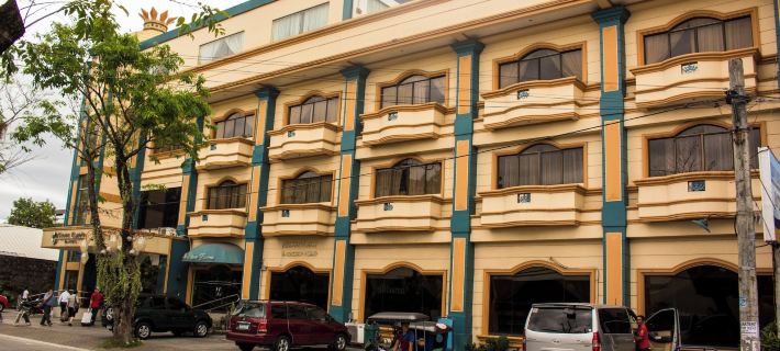 Crown Royale Hotel Hotels in Bataan
