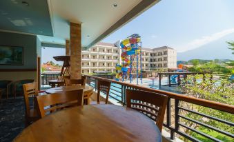 RedDoorz Resort Premium @ Sangkan Hurip Kuningan
