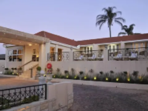 赫伯特貝克131精品飯店 聯合廣場草坪花園附近的飯店