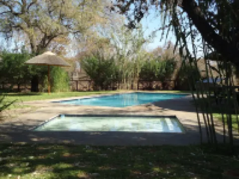 Phokoje Bush Lodge