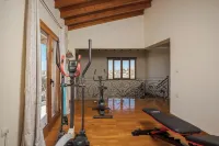 Zen Maisonette Retreat - Gym