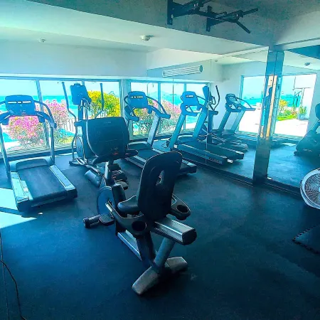 Exclusive apartment in Calzada de Amador Hotels in Ancon