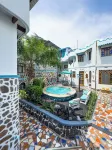 Maidith Galapagos Inn - Pools