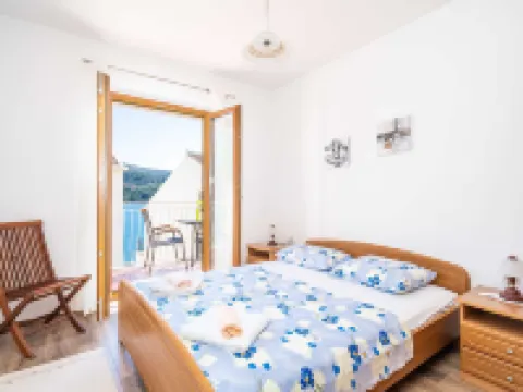 Apartment Bobić Hotels in Slano