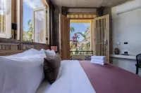 El Mambo Boutique Hotel - balcony