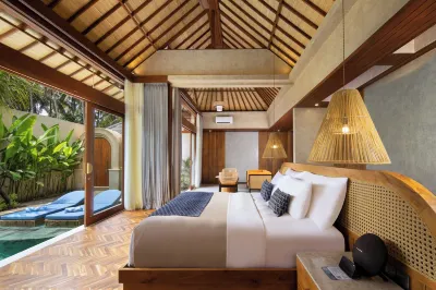 Asvara Luxury Resort & Spa Ubud by Ini Vie Hospitality Hotel dekat Jembatan
