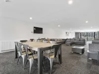 Falcon's Nest Hotels in Cromwell