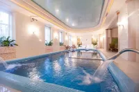 Batthyány Kastélyszálló - Pool