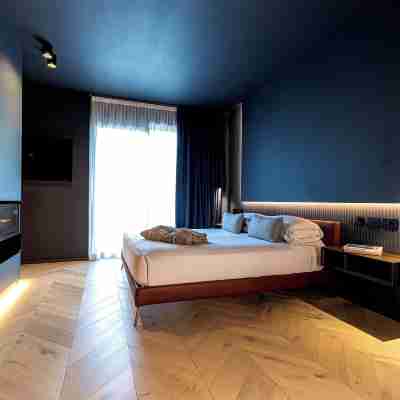 Phi Hotel Piajo Rooms