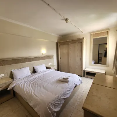 โรงแรมรีเจนซี่ โรงแรมใกล้อะกูซา