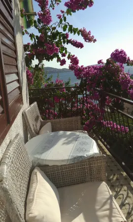 Apartment with Breathtaking Sea View Отели в г. Трогир