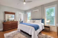 Hudson Navigator Hotels in Hudson