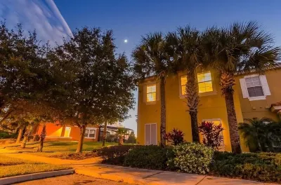 Luxury Villa with Large Private South Facing Pool 4 Bedroom Townhouse by Redawning
