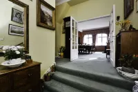 The Old School Hotels in Bicester