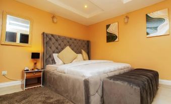 The Panache Luxury Apartment