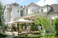 Hotel Hochzeitshaus Hotels near Wasserturm Aurich