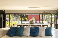 Carmim Villa by Cadenzalux