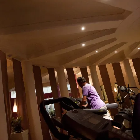 Sunshine Hotel & Spa