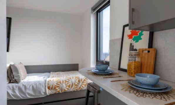 Student Only Oldway Centre