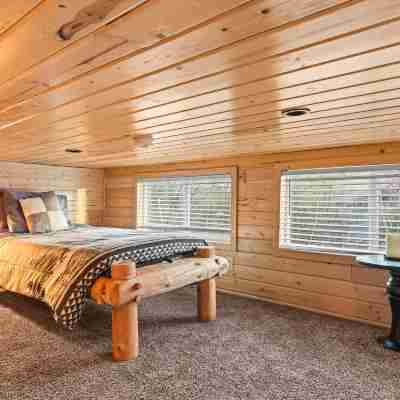 NEW Moondance Majestic Mini Cabin Cathedral Rock Rooms