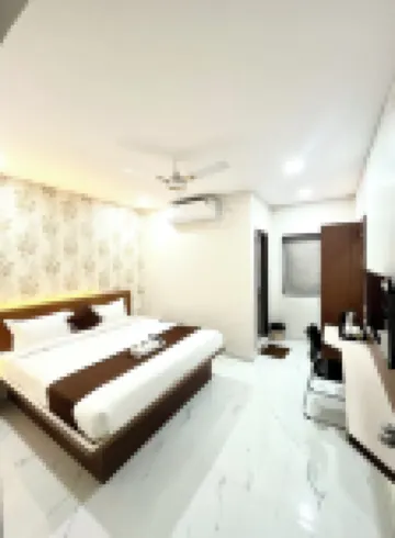 Hotel Mithra Grand Hotels in Shamshabad