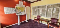 Deluxe inn