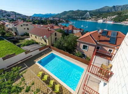 Villa Valjalo