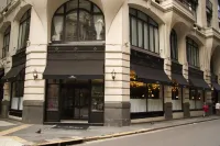 Tango de Mayo Hotel Hotell i Barrio Montserrat