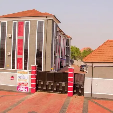 Daystar Luxury Apartment