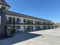 拉爾斯汽車旅館 靠近菲尼克斯機場