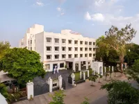 Golden Tulip Udaipur
