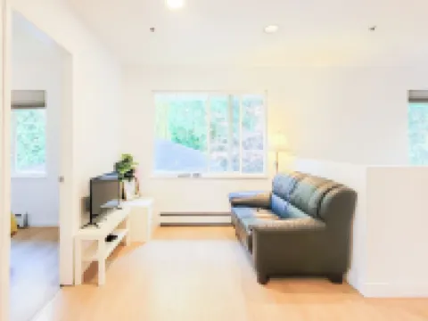 Ocean Park B&B Hotels in Surrey