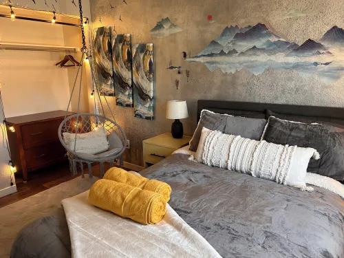 Charming 3-bedroom 2-full bathroom house in serene Littleton