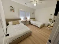 Cozy 2/1 Duplex 10 minutes from ATL Airport- Unit B Hotels in Riverdale