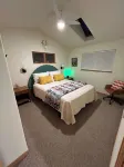 Heart of Monument - Cottage with WiFi access