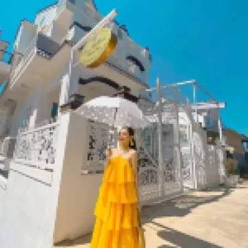 One Million Homestay