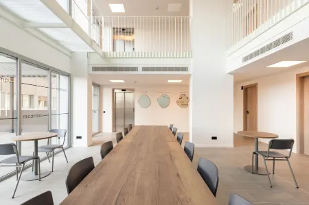 Micampus Barcelona Student Residence Отели рядом с достопримечательностью «Platja de la Mora»