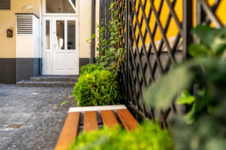 Apartments 17 Szewska Отели рядом с достопримечательностью «Фабрика эмали Оскара Шиндлера»