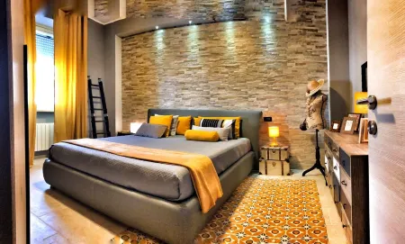 In the center of Casale "La Paleologa" with free Wi-fi