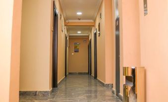 Madaki's Executive Suites