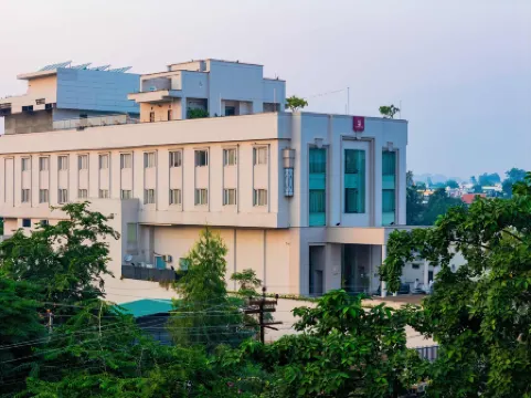 豪德瓦尼藍寶石鄉村酒店