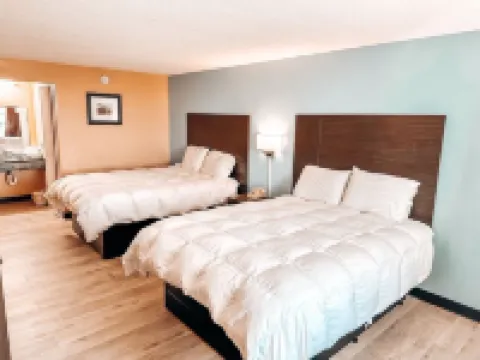 Laker Inn Hotels in Jamestown