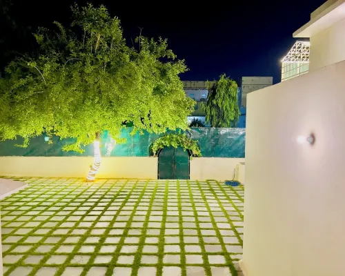 Hostel Ivory Hotels near Gaitor