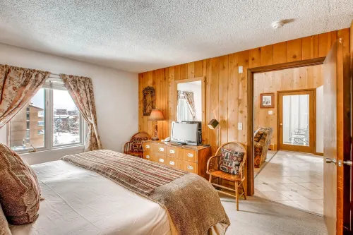 Westwind 403 1Bd 2BA Gold Condo in Lionshead Village - 2 stjerner