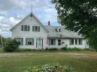 Charming farmhouse in Mariaville with AC and WiFi