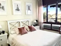 Beachfront house. WIFI. Smart TV Hotels in der Nähe von Ícaro