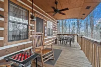 Sweet Retreat Cabin -  Fiber Optic Wi-Fi, Hot tub, Pool table and more....