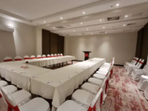 ラマダ リゾート バイ ウィンダム ギルギット ギルギットのホテル