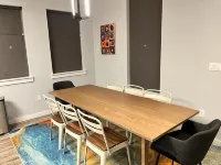 HGTV’s House Hunters Dream: 4BR with Poker Table and Firepit